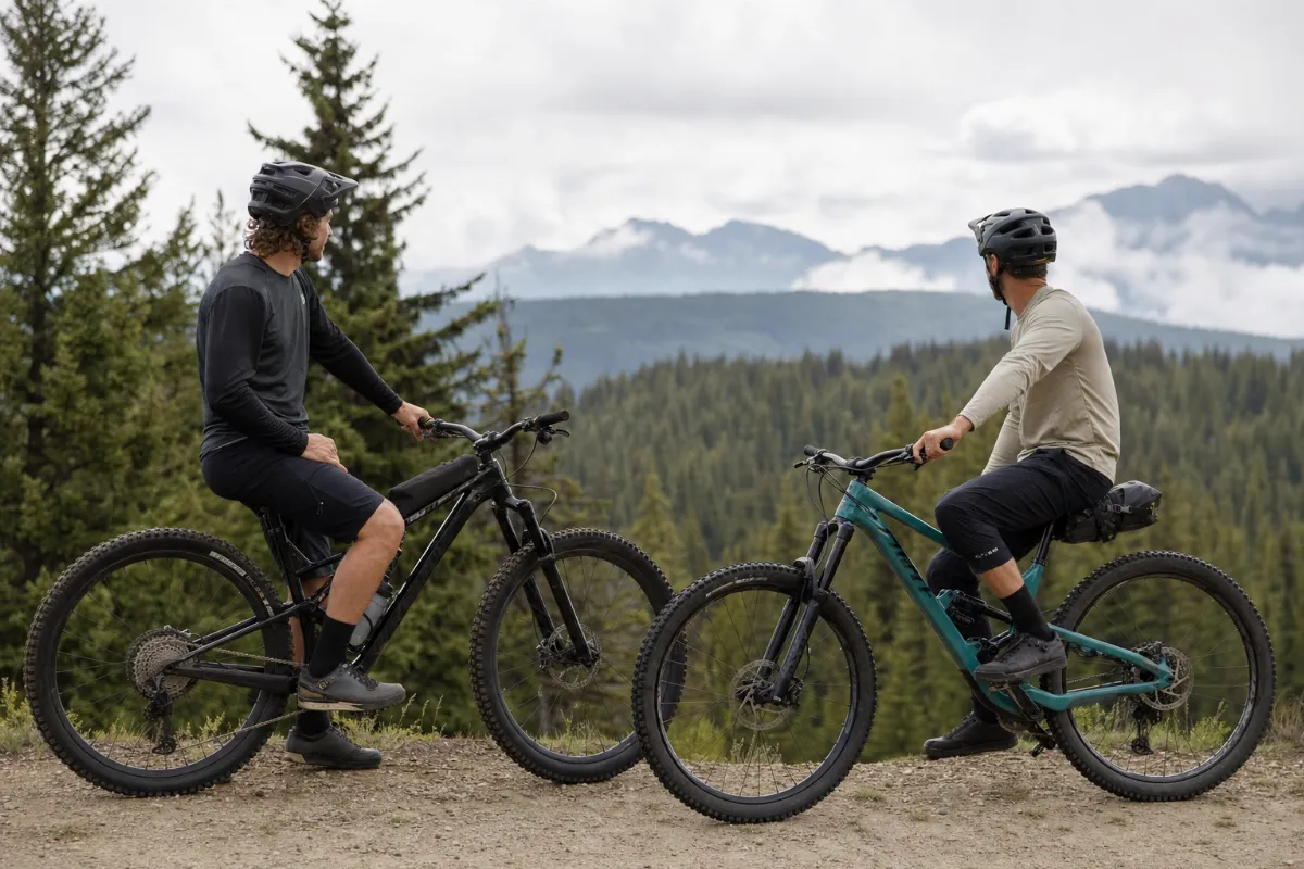 Izbira med hardtail in polnovzmetenim kolesom